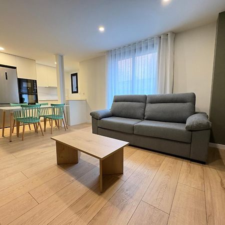 Reusia Apartaments Luaran gambar