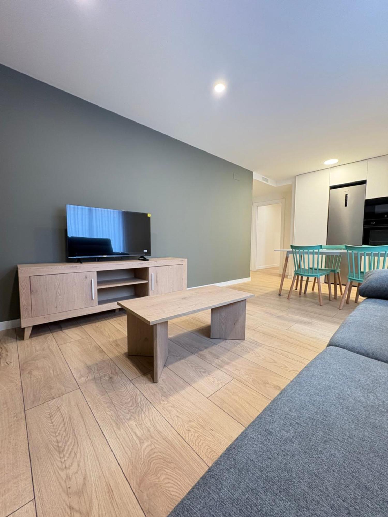 Reusia Apartaments Luaran gambar