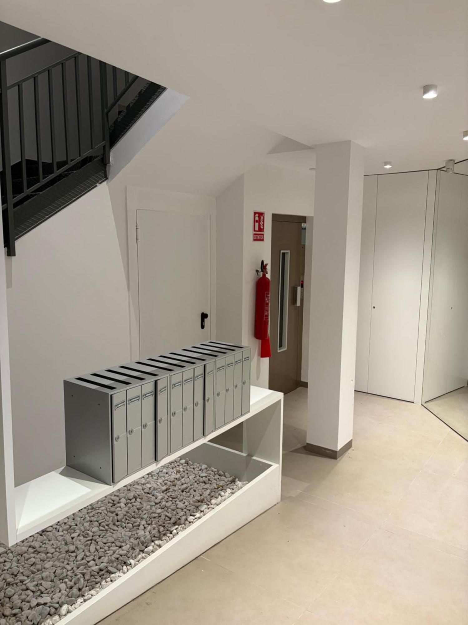 Reusia Apartaments Luaran gambar
